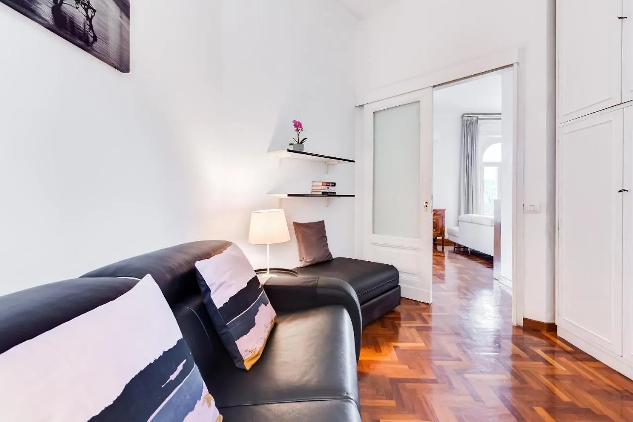 Large And Bright Apartment Amazing View Basilica San Giovanni In Laterano Rome