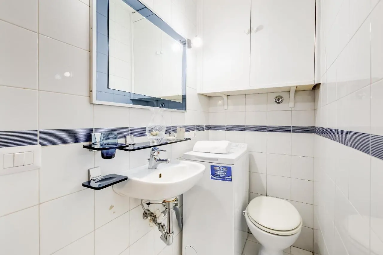 Large And Bright Apartment Amazing View Basilica San Giovanni In Laterano Rome